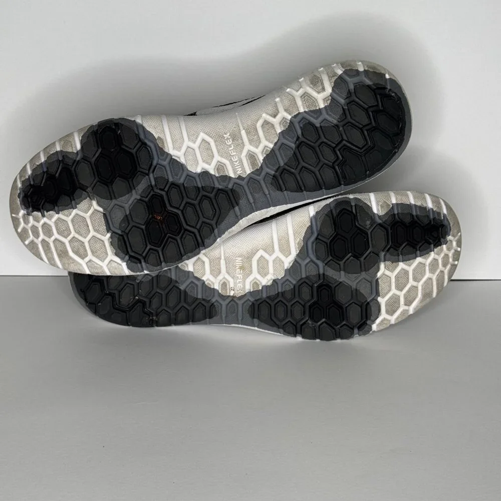 Nike Fury running shoe with Flex soles Women's Size 9.5 - Picture 3 of 6